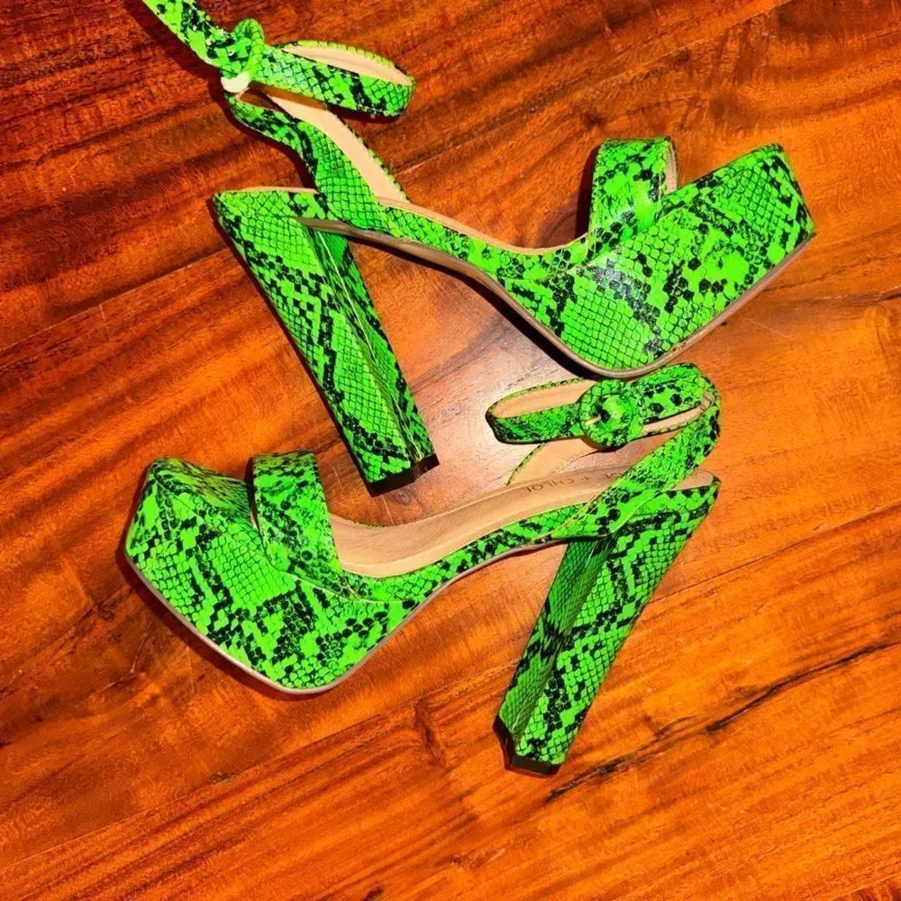 Nordstrom: Lime Green faux Snakeskin Platform Heels NWOT SZ 7